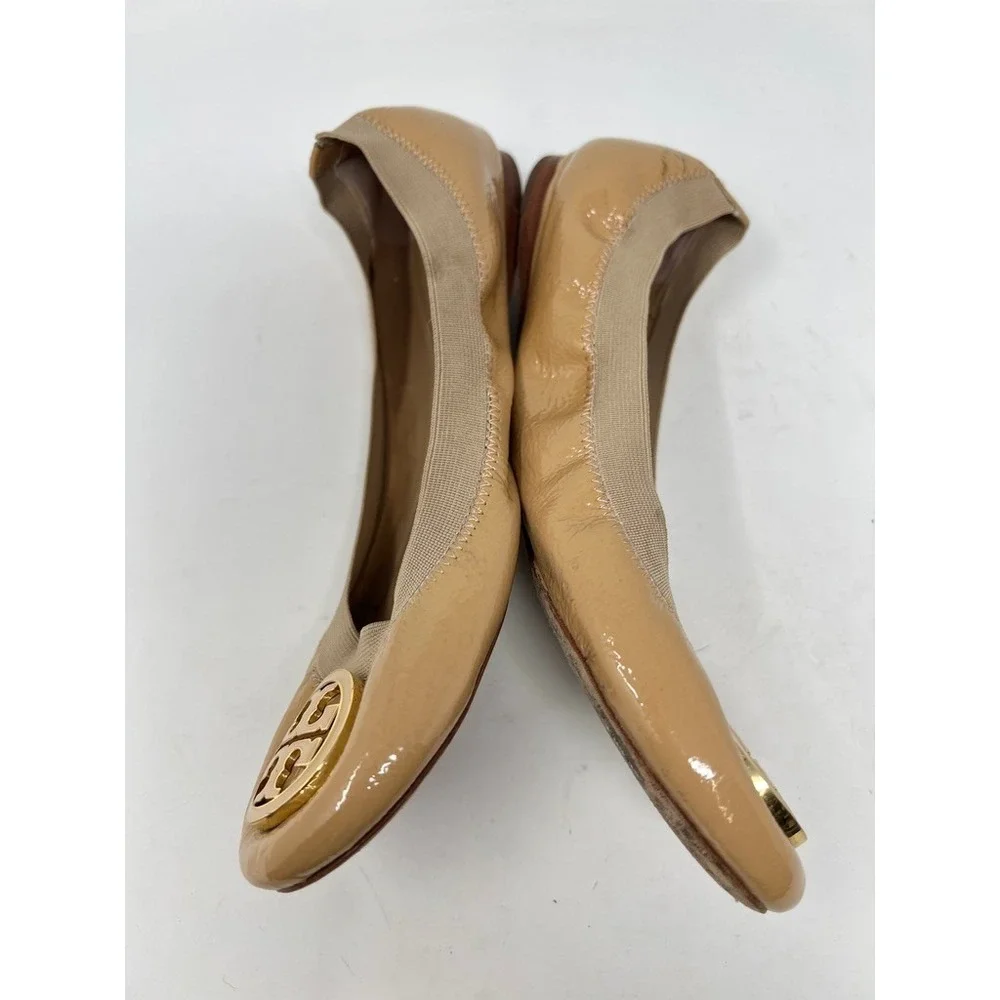 Tory Burch Caroline Patent Leather Ballet Flats Natural Logo Medallion Size 7.5